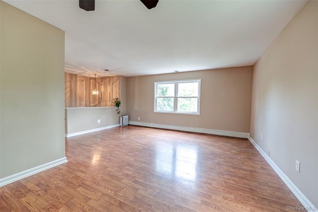 25 W Shore Drive, Patchogue, NY 11772