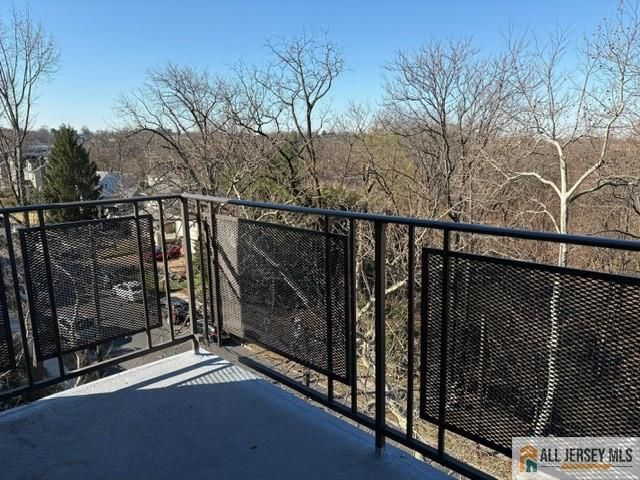 123 S Adelaide Avenue 4J, Highland Park, NJ 08904