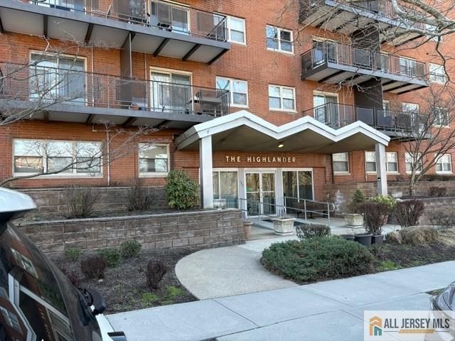 123 S Adelaide Avenue 4J, Highland Park, NJ 08904