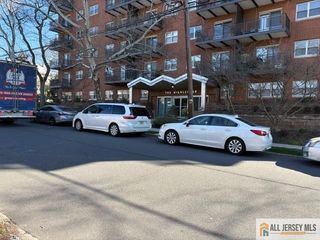 123 S Adelaide Avenue 4J, Highland Park, NJ 08904