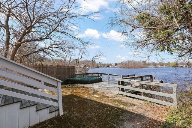 111 Westminster Rd, Weymouth, MA 02188