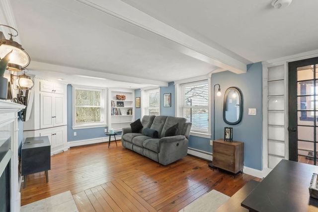 111 Westminster Rd, Weymouth, MA 02188