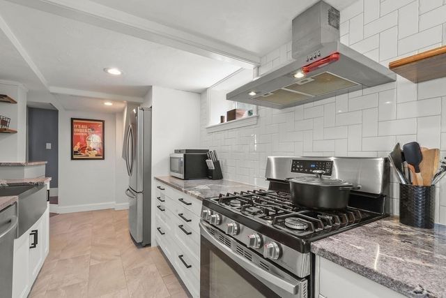 111 Westminster Rd, Weymouth, MA 02188