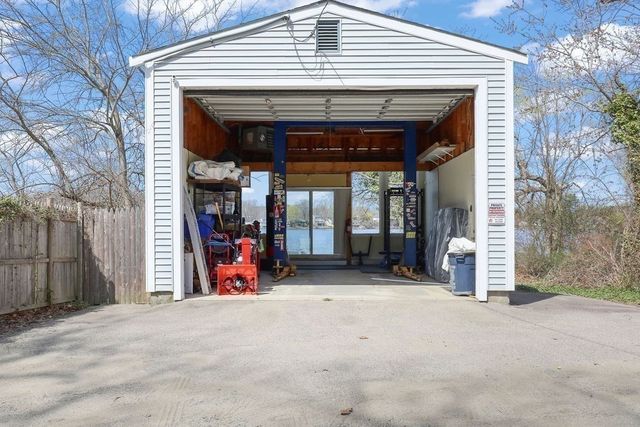 111 Westminster Rd, Weymouth, MA 02188