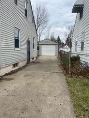 640 Crawford Street, Flint, MI 48507