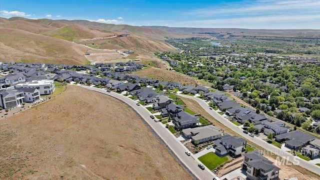 5944 E Hootowl Dr, Boise, ID 83716