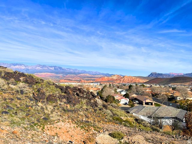 2226 W 320 S, Hurricane, UT 84737