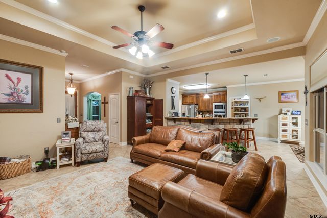 24060 Red Azalea, Lindale, TX 75771