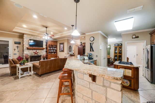 24060 Red Azalea, Lindale, TX 75771