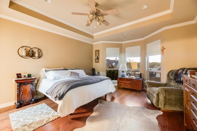 24060 Red Azalea, Lindale, TX 75771