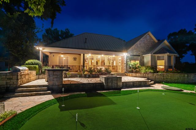 24060 Red Azalea, Lindale, TX 75771
