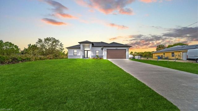 705 8th AVE, Lehigh Acres, FL 33972
