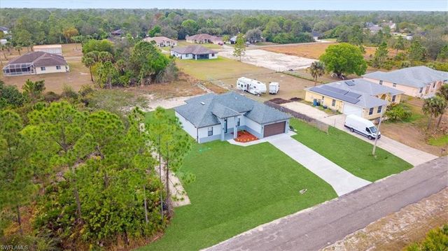 705 8th AVE, Lehigh Acres, FL 33972