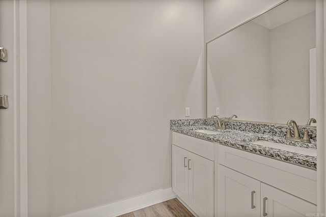 215 Craftsbury, Bono, AR 72416