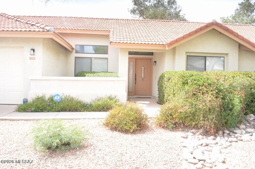 5461 N Waterfield Drive, Tucson, AZ 85750