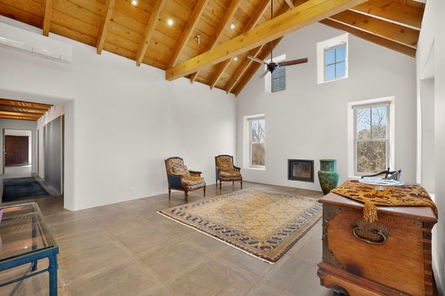 32 Two Horse Trail, Santa Fe, NM 87508