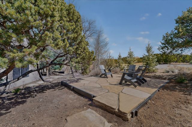 32 Two Horse Trail, Santa Fe, NM 87508