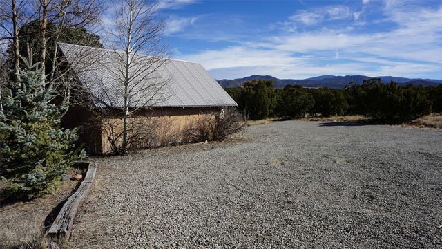 32 Two Horse Trail, Santa Fe, NM 87508