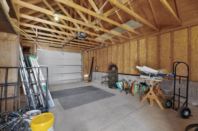 32 Two Horse Trail, Santa Fe, NM 87508