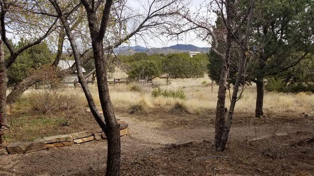 32 Two Horse Trail, Santa Fe, NM 87508