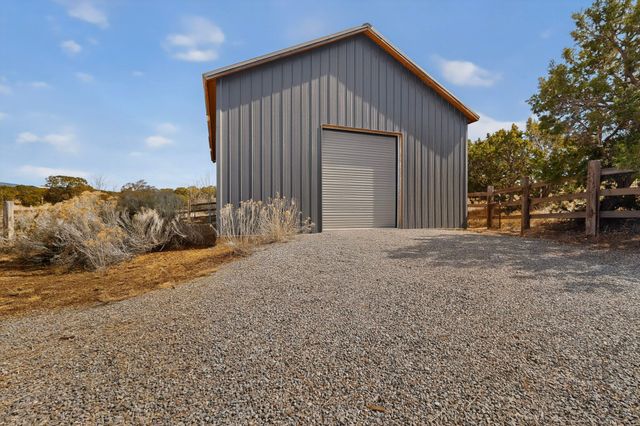 32 Two Horse Trail, Santa Fe, NM 87508