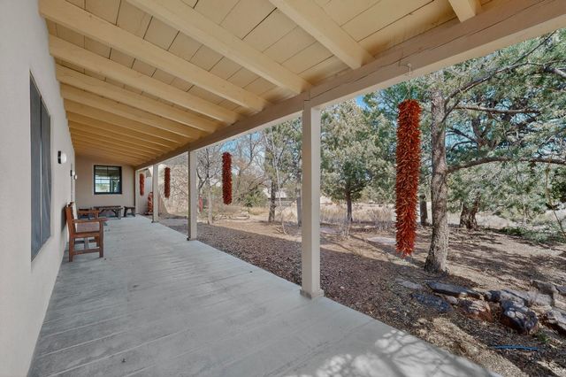 32 Two Horse Trail, Santa Fe, NM 87508