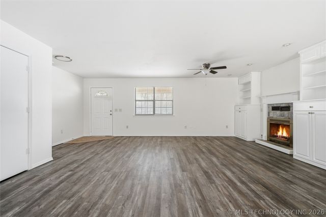 14824 S 337th East Avenue, Coweta, OK 74429