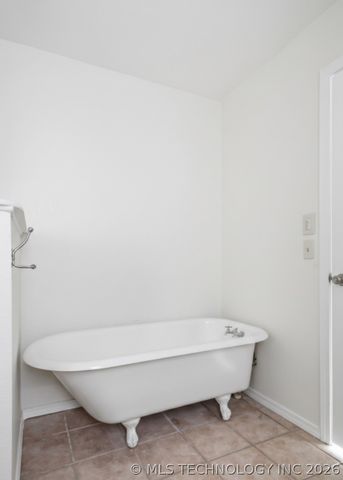 14824 S 337th East Avenue, Coweta, OK 74429