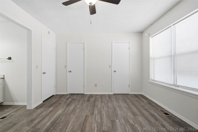 14824 S 337th East Avenue, Coweta, OK 74429