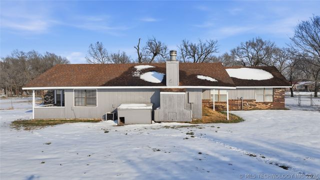 14824 S 337th East Avenue, Coweta, OK 74429