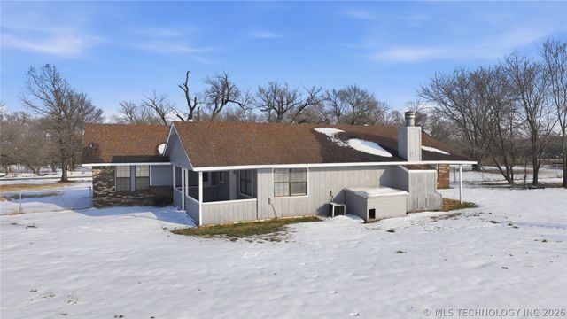 14824 S 337th East Avenue, Coweta, OK 74429