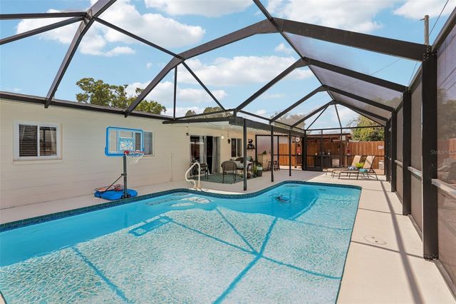 8541 75TH PLACE, Seminole, FL 33777