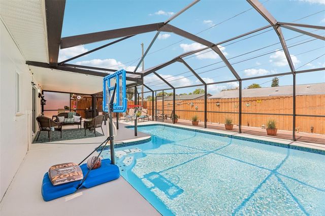 8541 75TH PLACE, Seminole, FL 33777