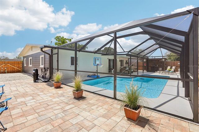 8541 75TH PLACE, Seminole, FL 33777