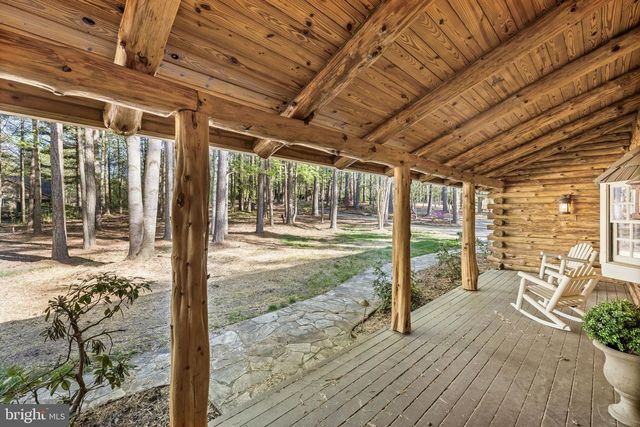 11713 WAYNE LN, Bumpass, VA 23024