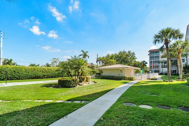 930 Dogwood Drive 556, Delray Beach, FL 33483