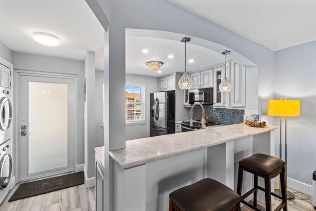 930 Dogwood Drive 556, Delray Beach, FL 33483