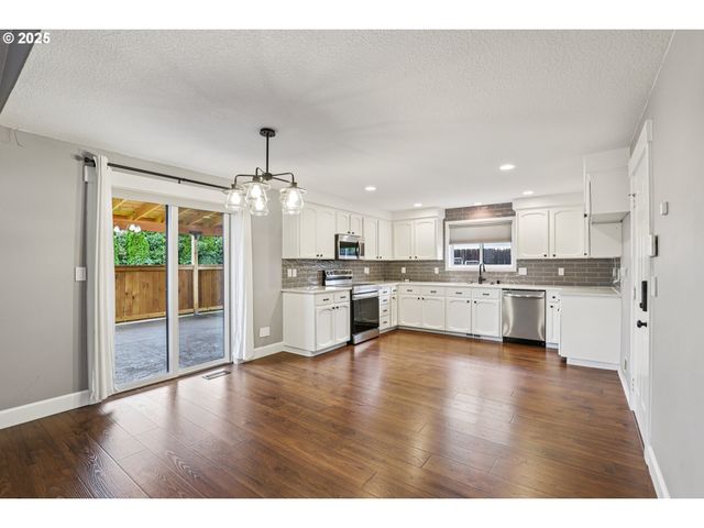 1304 Se 1ST Ave, Battle Ground, WA 98604