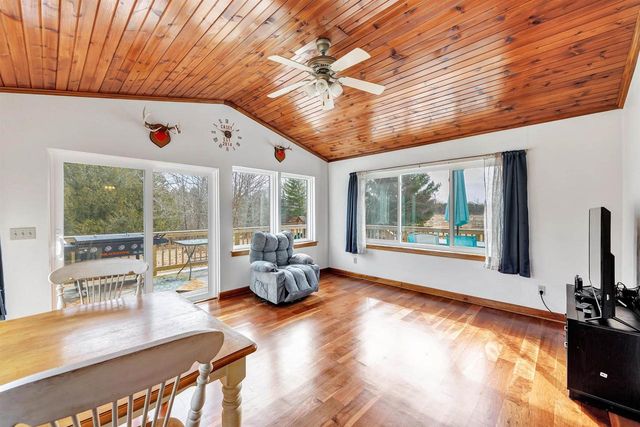 265 E LEEWARD STREET, Sturgeon Bay, WI 54235