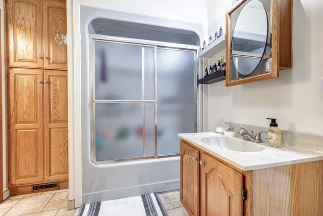 265 E LEEWARD STREET, Sturgeon Bay, WI 54235