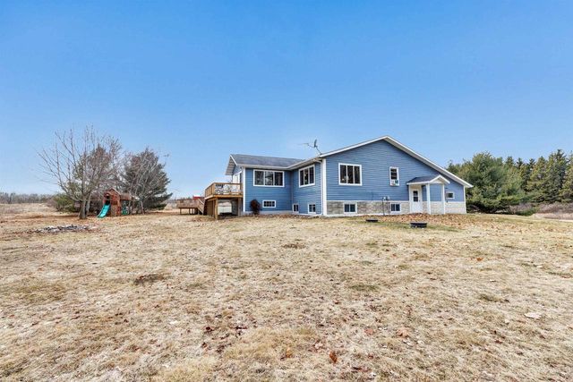 265 E LEEWARD STREET, Sturgeon Bay, WI 54235