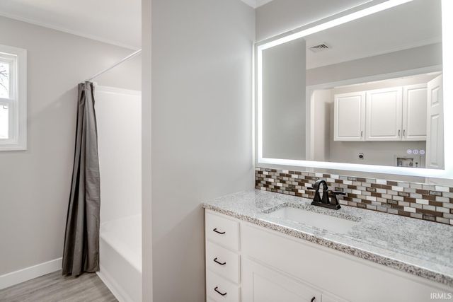 513 S Kerkhoff Avenue, Otterbein, IN 47970