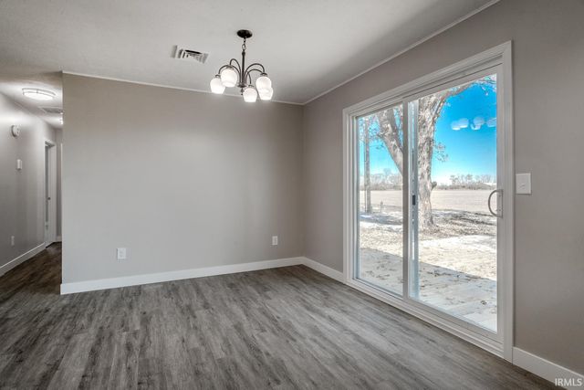 513 S Kerkhoff Avenue, Otterbein, IN 47970