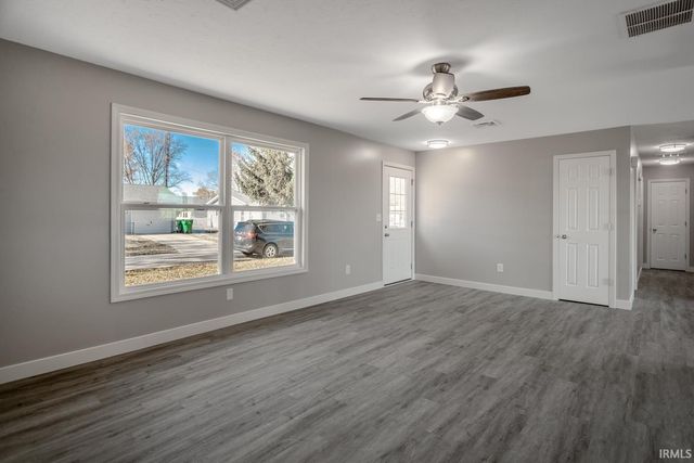 513 S Kerkhoff Avenue, Otterbein, IN 47970