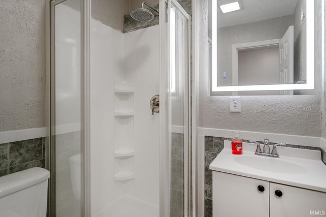 513 S Kerkhoff Avenue, Otterbein, IN 47970