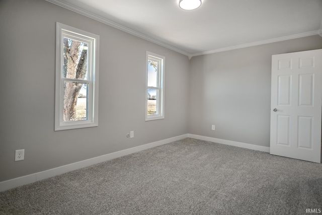 513 S Kerkhoff Avenue, Otterbein, IN 47970