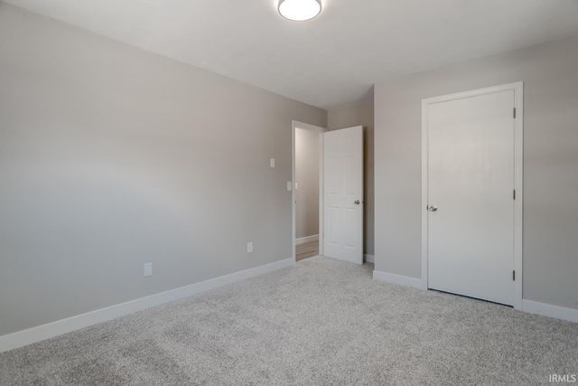 513 S Kerkhoff Avenue, Otterbein, IN 47970