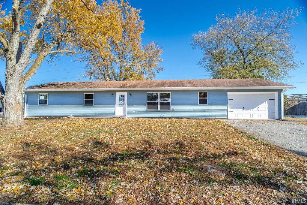 513 S Kerkhoff Avenue, Otterbein, IN 47970