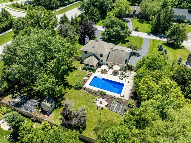 11499 Valley Meadow Drive, Zionsville, IN 46077