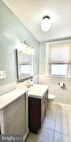 105 N FAIRVIEW AVE, Upper Darby, PA 19082